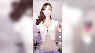 Sexy TikTok Girls: She looks like a doll #1