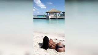 Sexy TikTok Girls: perfectly spherical ass.... #3