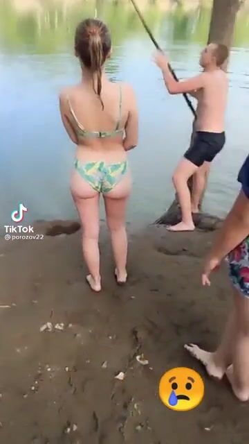 Pawg at the lake