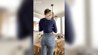Sexy TikTok Girls: Cheeky jeans #1
