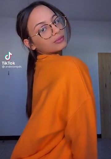 She knows how to bussit