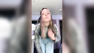 Sexy TikTok Girls: Ass Bouncing in Jeans #1