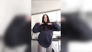 Sexy TikTok Girls: Holy fuck ♥️♥️ that recoil is the best one ♥️♥️ #3
