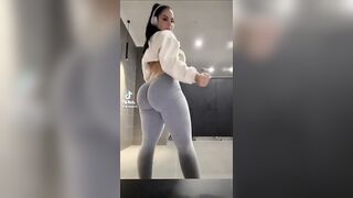 Sexy TikTok Girls: God damn!!! #2