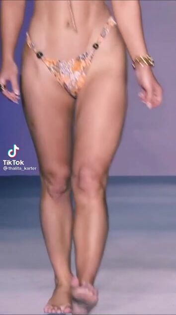 God I’d love to touch them ????