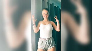 Sexy TikTok Girls: The fluidity of her movement♥️♥️ #1