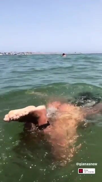 High five to the camera person ???? №2