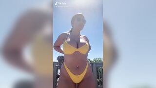 She holds her weight nicely