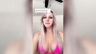 Sexy TikTok Girls: She has an entire playlist of this trend ♥️♥️ #1