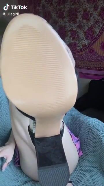 Some love for petite girls