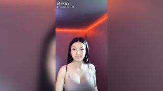 Sexy TikTok Girls: Surely you can’t say no to this?!! #1
