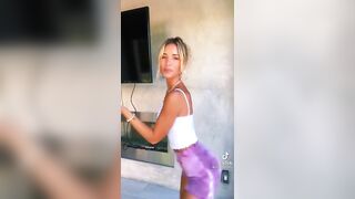 Sexy TikTok Girls: She got that thing moving ♥️♥️ #3