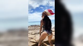 Sexy TikTok Girls: Goin native #2