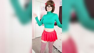 Sexy TikTok Girls: Jinkies Santa #3