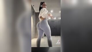 Sexy TikTok Girls: the absolute dumpy on this bitch #3