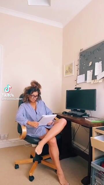 Bussin' it home office style