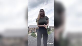 Sexy TikTok Girls: She deleted all her vids rip #4