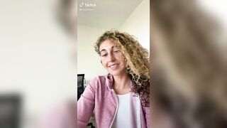 Sexy TikTok Girls: she decenttt ♥️♥️ #2