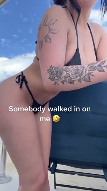 Phat juicy meaty ass! ???? @2miamithick