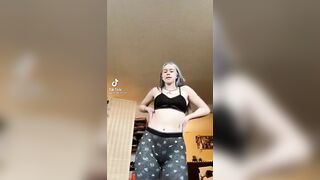 Sexy TikTok Girls: I’ll Never forget this ass and it’s jiggle #2