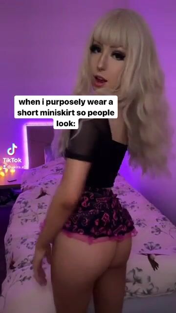 me? asking for attention on tiktok? neverrrrrr