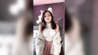 Sexy TikTok Girls: Let’s bounce together #2