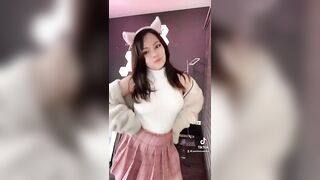 Sexy TikTok Girls: Let’s bounce together #3