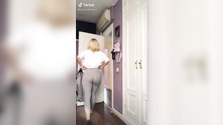 Sexy TikTok Girls: She can suffocate me with that ass♥️♥️ #2