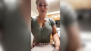 Sexy TikTok Girls: Tig ol Biddy MILF #4