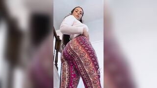 Sexy TikTok Girls: Thank the heavens for Leggings ♥️♥️♥️♥️ #4