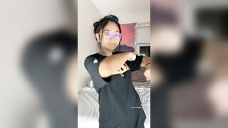 Sexy TikTok Girls: Asian buss it girl #3