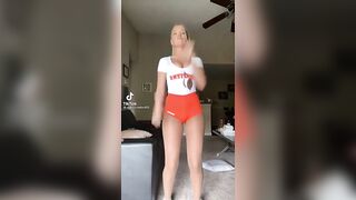 Sexy TikTok Girls: Hooters hoe #2