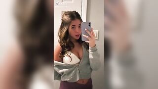 Sexy TikTok Girls: She ain't bad #2