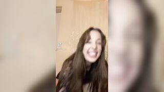 Sexy TikTok Girls: She ain’t lyin #3