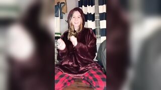 Sexy TikTok Girls: Yellz0 + Star Wars? Yes please ♥️♥️ #2