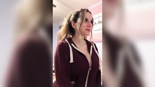 Sexy TikTok Girls: Yellz0 bussin it #2