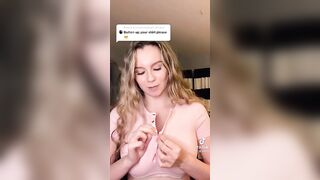 Sexy TikTok Girls: Yellz0 gif looped backward for better presentation! #4