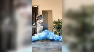 Sexy TikTok Girls: Jiggly teasing ass #3