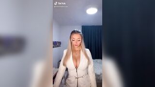 Sexy TikTok Girls: Dem Jigglypuffs #1