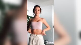 Sexy TikTok Girls: She 19 with 1 skill #4