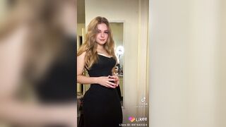 Sexy TikTok Girls: Yes please....love that big ass #3