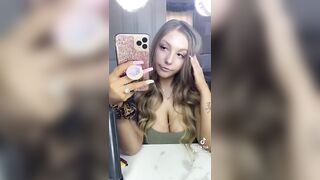 Sexy TikTok Girls: piercings ♥️♥️ new tik @itsvioletcox #4