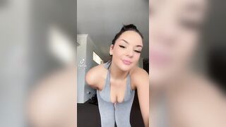 Sexy TikTok Girls: Sofia is so thicc... #2