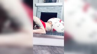 Sexy TikTok Girls: Merry thiccmas #2