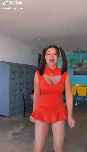Sofia Gomez bouncing her fat tits so we can all imagine fucking them and covering them with our sloppy loads