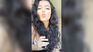 Sexy TikTok Girls: I’ve on my neck #4