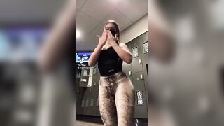 Sexy TikTok Girls: Shakin’ that cake #2