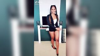 Sexy TikTok Girls: Shake ur ass #1