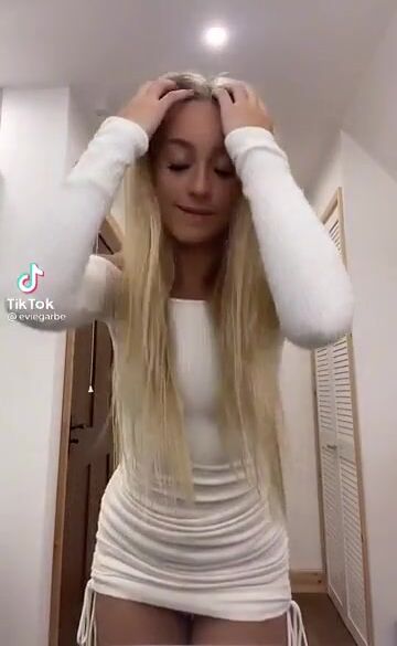 You can ever so slightly see her underwear and it's driving me mental