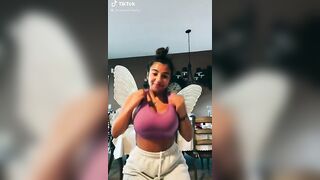 Sexy TikTok Girls: Ah the big titty fairy has arrived!! #1